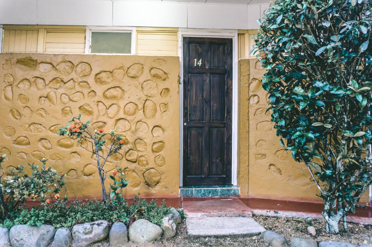 Cabinas El Prado San Isidro De El General Εξωτερικό φωτογραφία